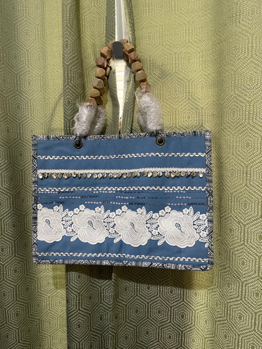 Blue Floral Lace Tote with Wooden Bead Handles NWOT